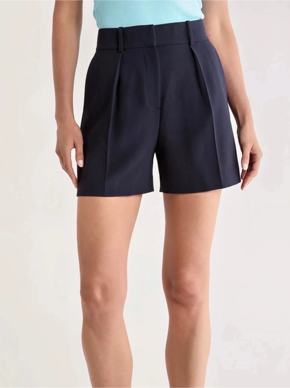 Theory HW PLEAT SHORT Pleat Shorts in Blue Size 6